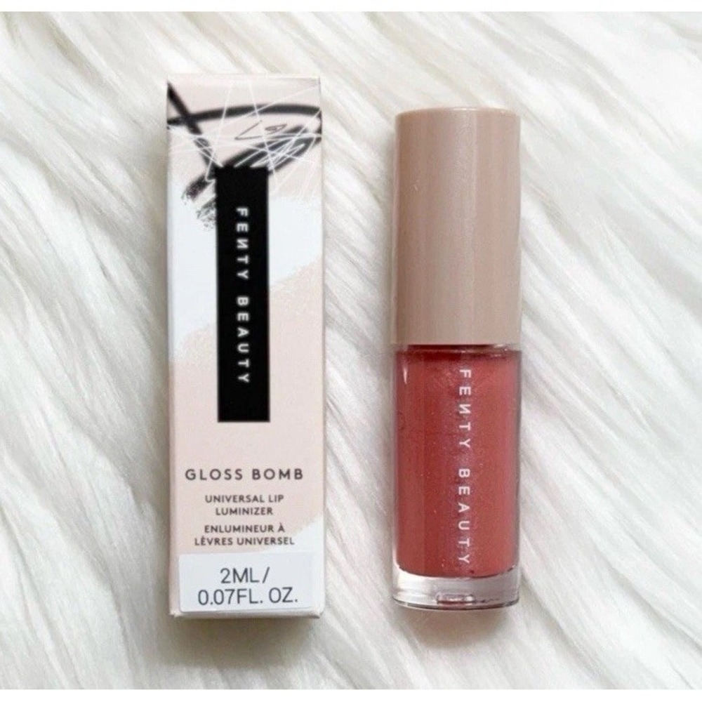 Fenty Beauty Gloss Bomb Universal Lip Luminizer Mini Fu$$y Shimmering Pink 2ml